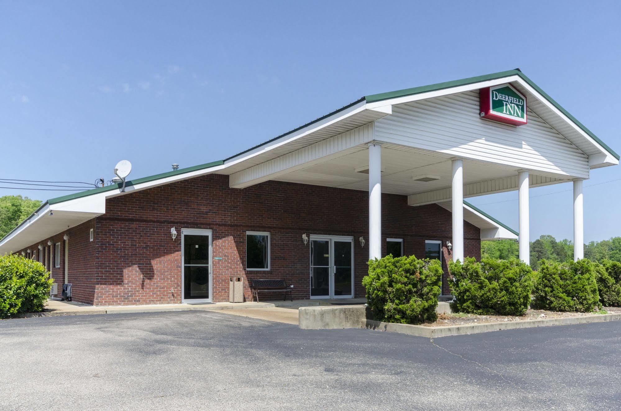 Deerfield Inn Parsons Εξωτερικό φωτογραφία